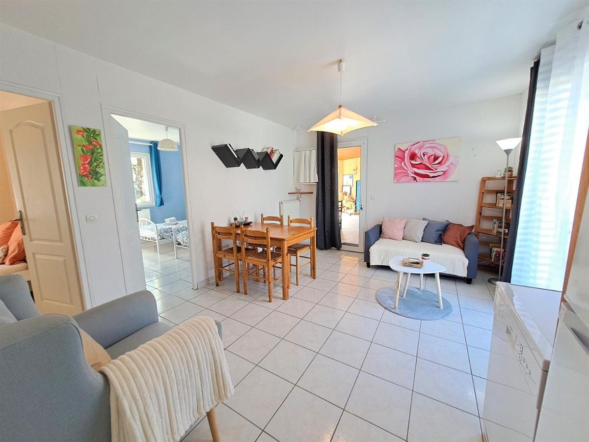 Les De Lescurou Holiday home